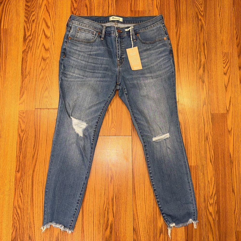 Madewell Petite 8" Skinny Jeans in Frankie Wash Size 32P Item J9159
